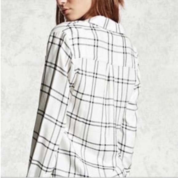 Forever 21 White Plaid Button Up Shirt Small - Picture 3 of 5